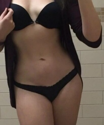 Анкета проститутки Карина - город Хрустальный, 23 года, №14547